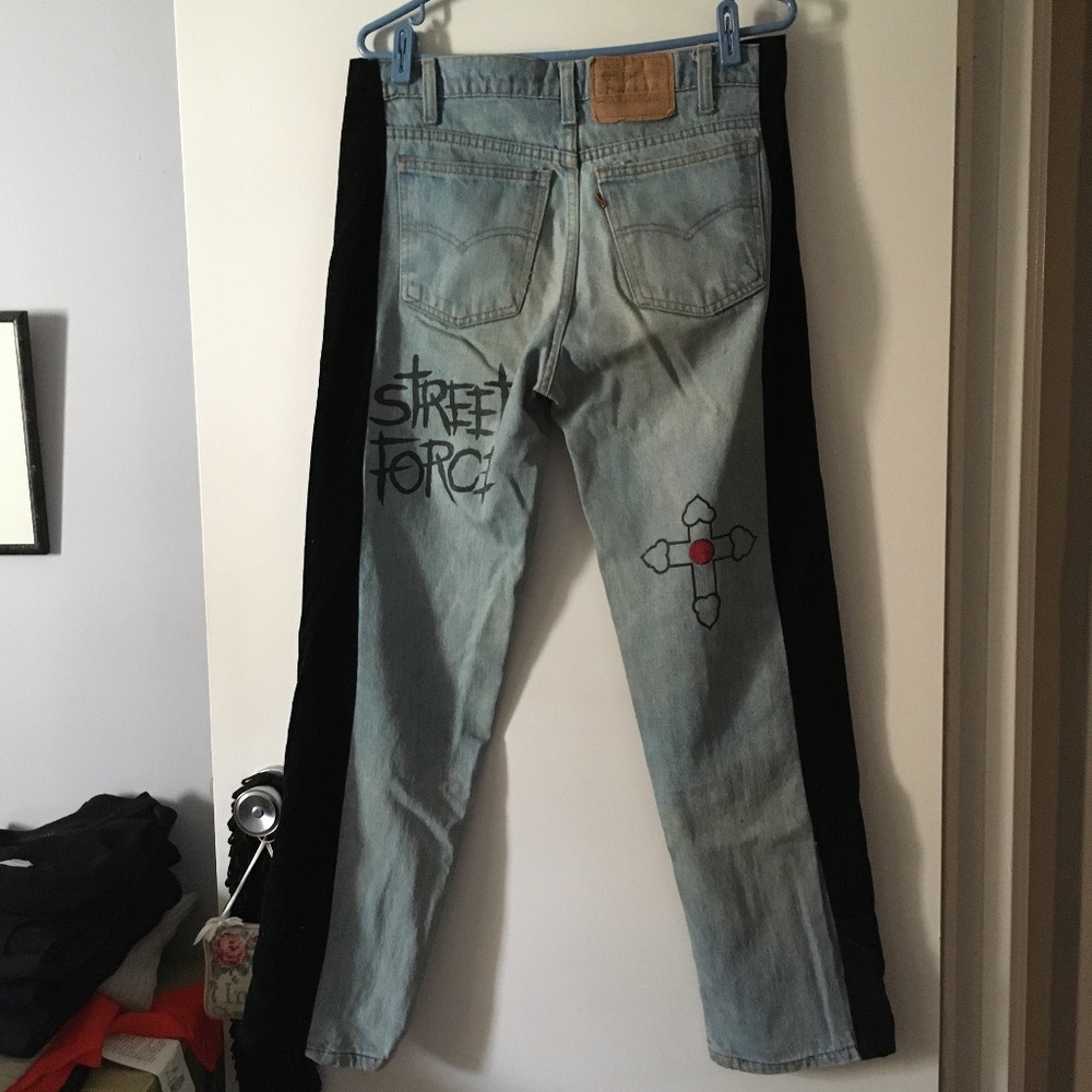 LEVI'S X VIVIENNE WESTWOOD Repurposed Dirty Wash Jeans Velvet Tuxedo Stripes - Picture 5 of 8